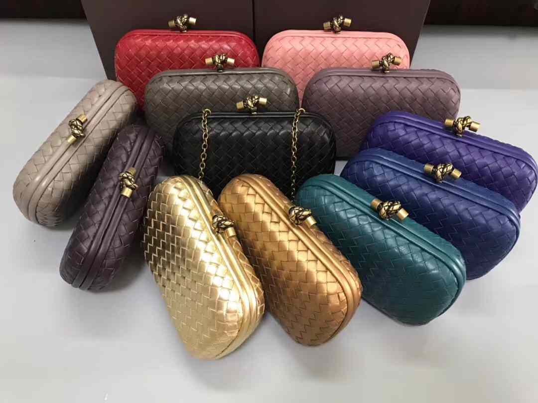 BV CLUTCH BAG