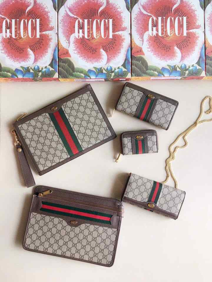 GUCCI WALLETS