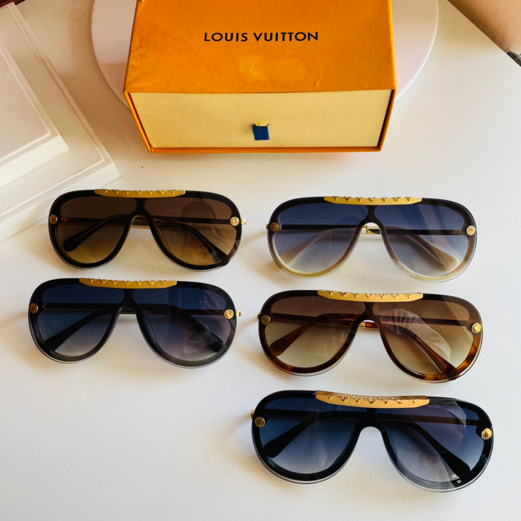 SUNGLASSES 210806