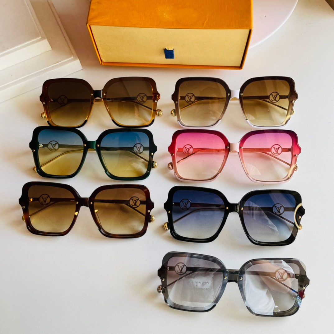 SUNGLASSES 210806