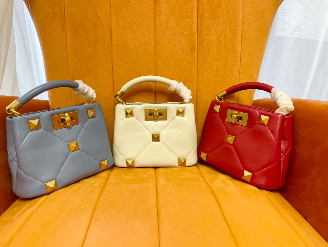 VLT HANDBAGS