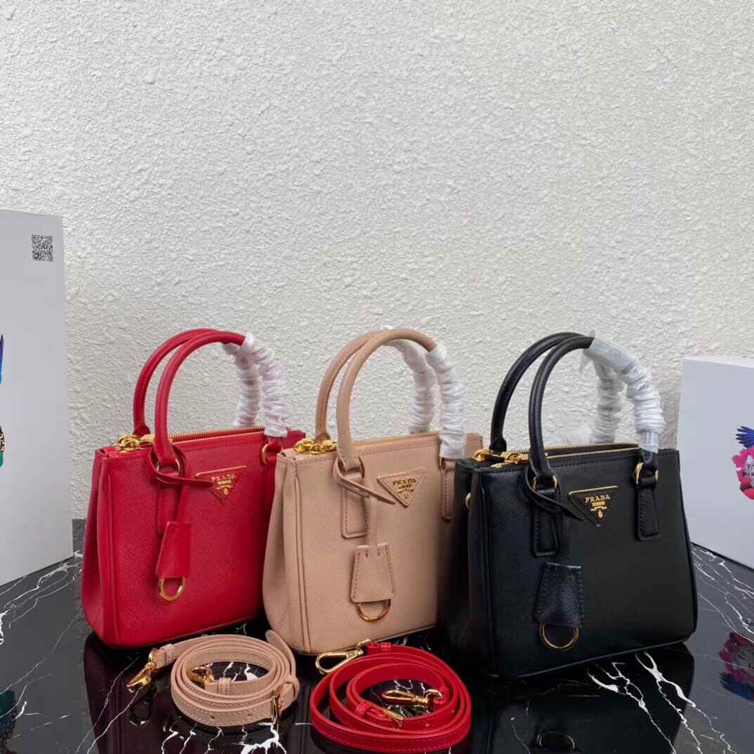 prad@ handbag