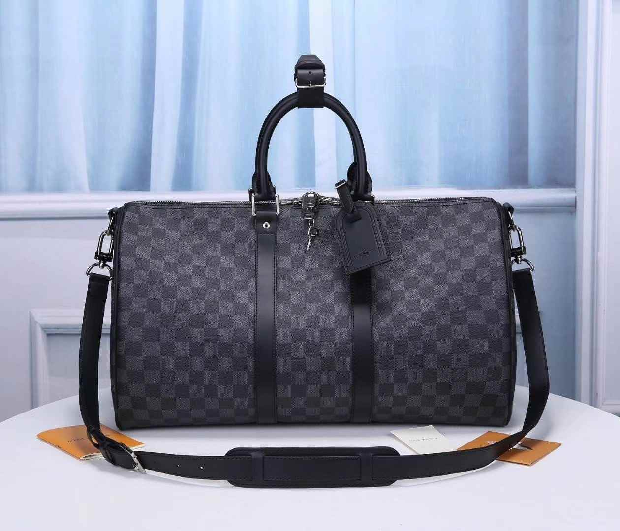 L\V KEEPALL BAG