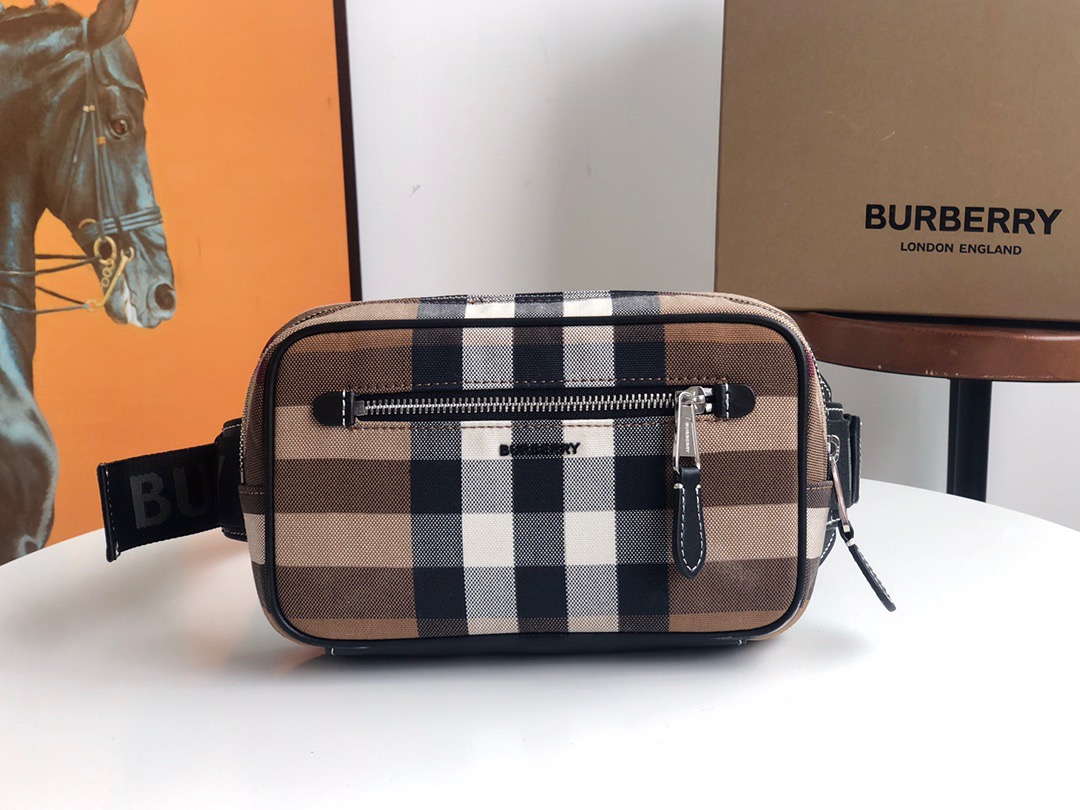 B\URBER\RY NEW BAGS