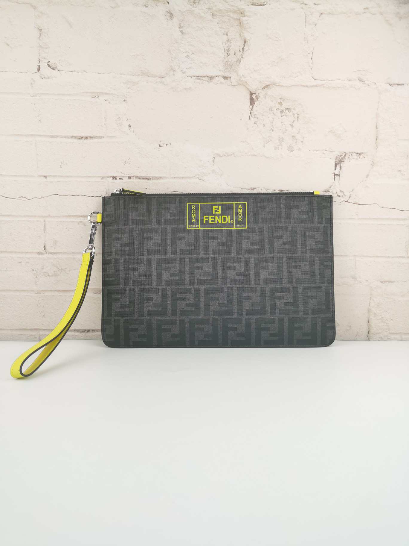 FENDl CLUTCH