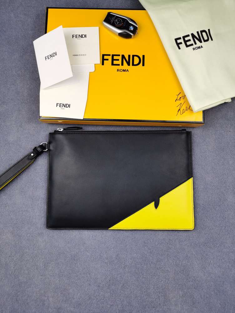 FENDl CLUTCH