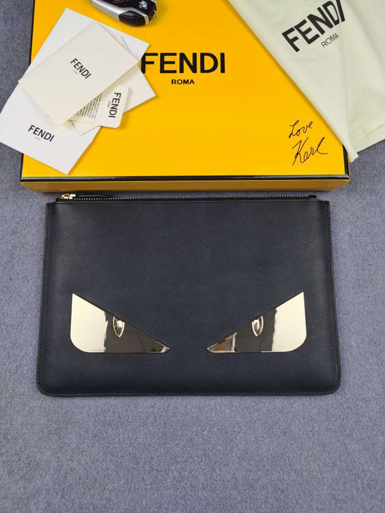 FENDl CLUTCH