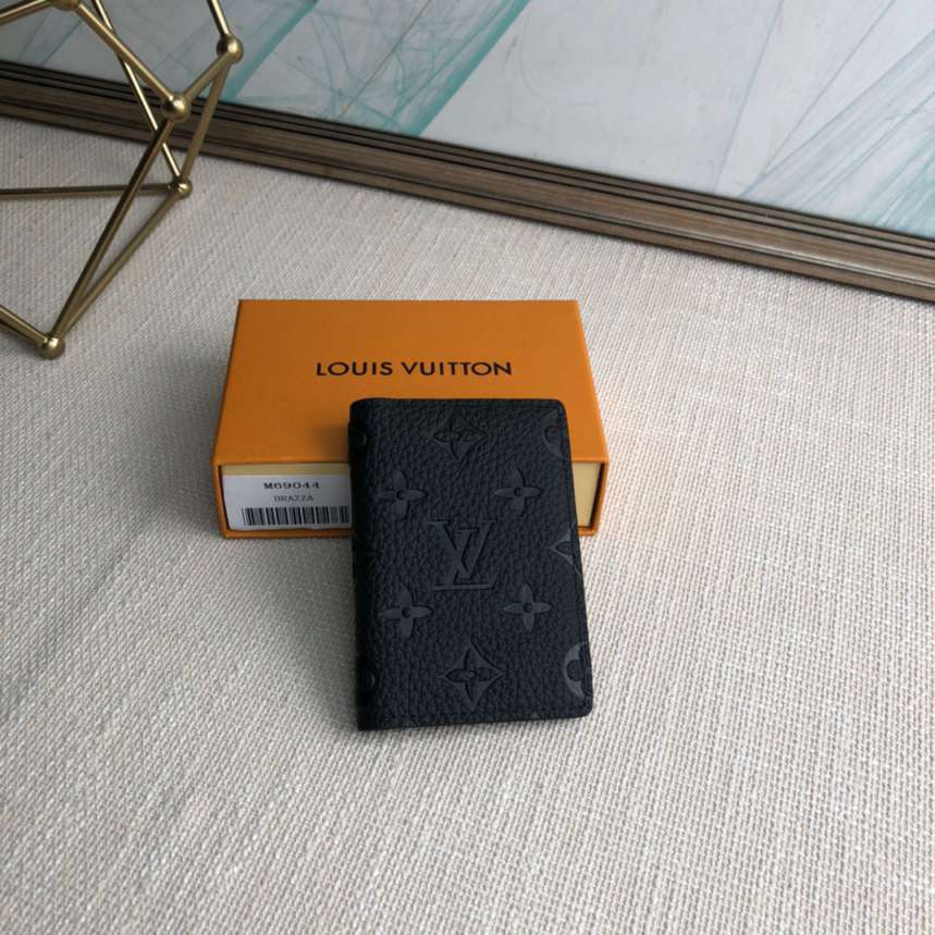 L\V POCKET ORGANIZER