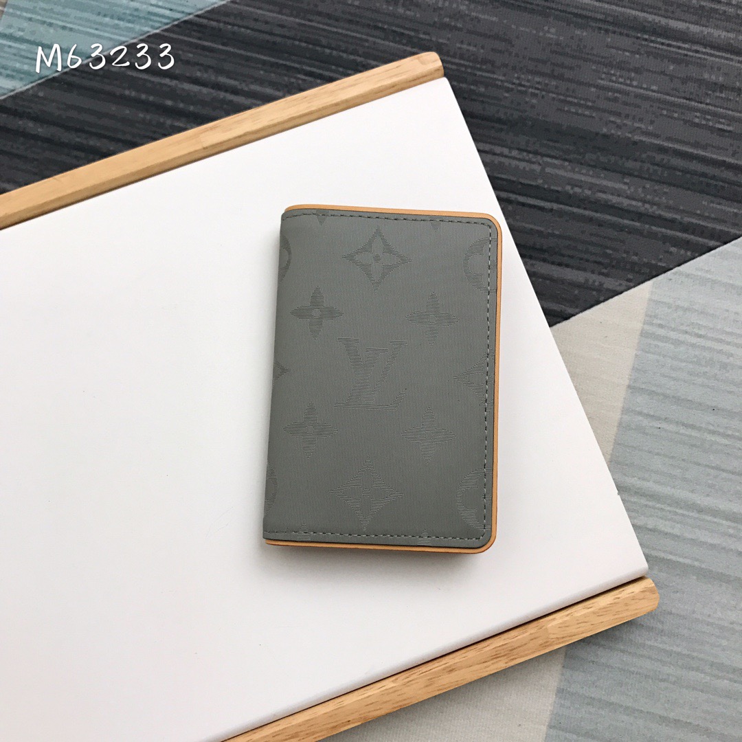 L\V POCKET ORGANIZER