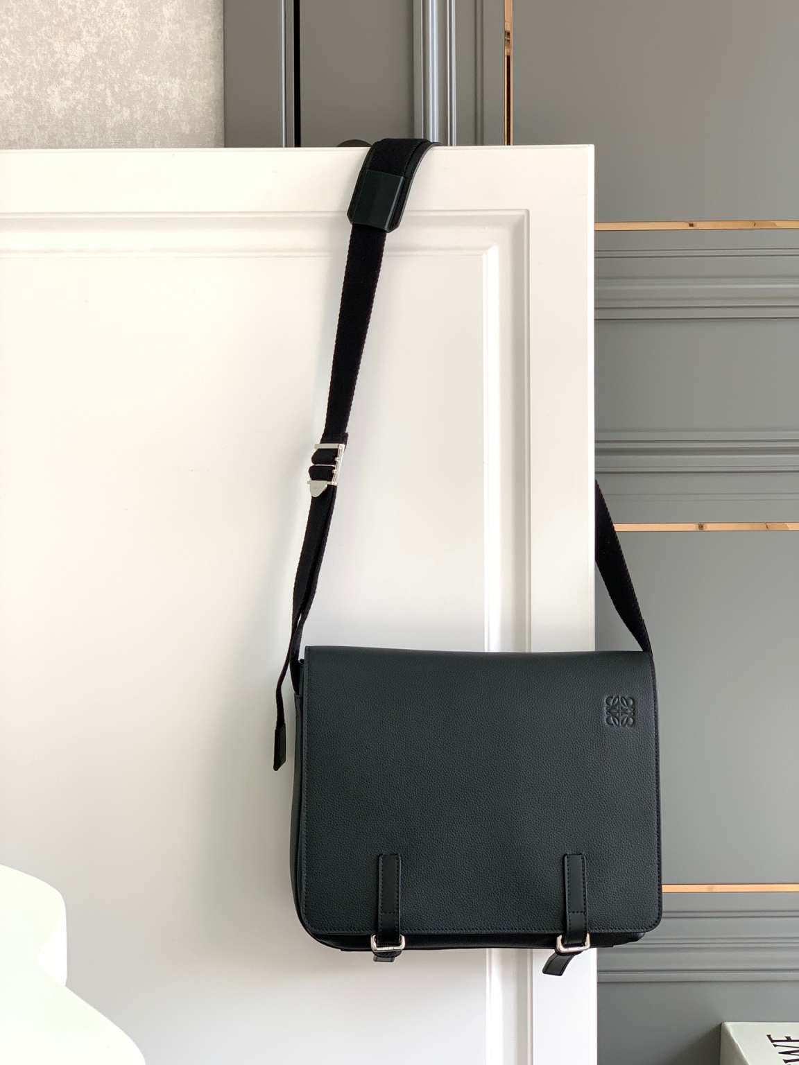 L0EWE BAG