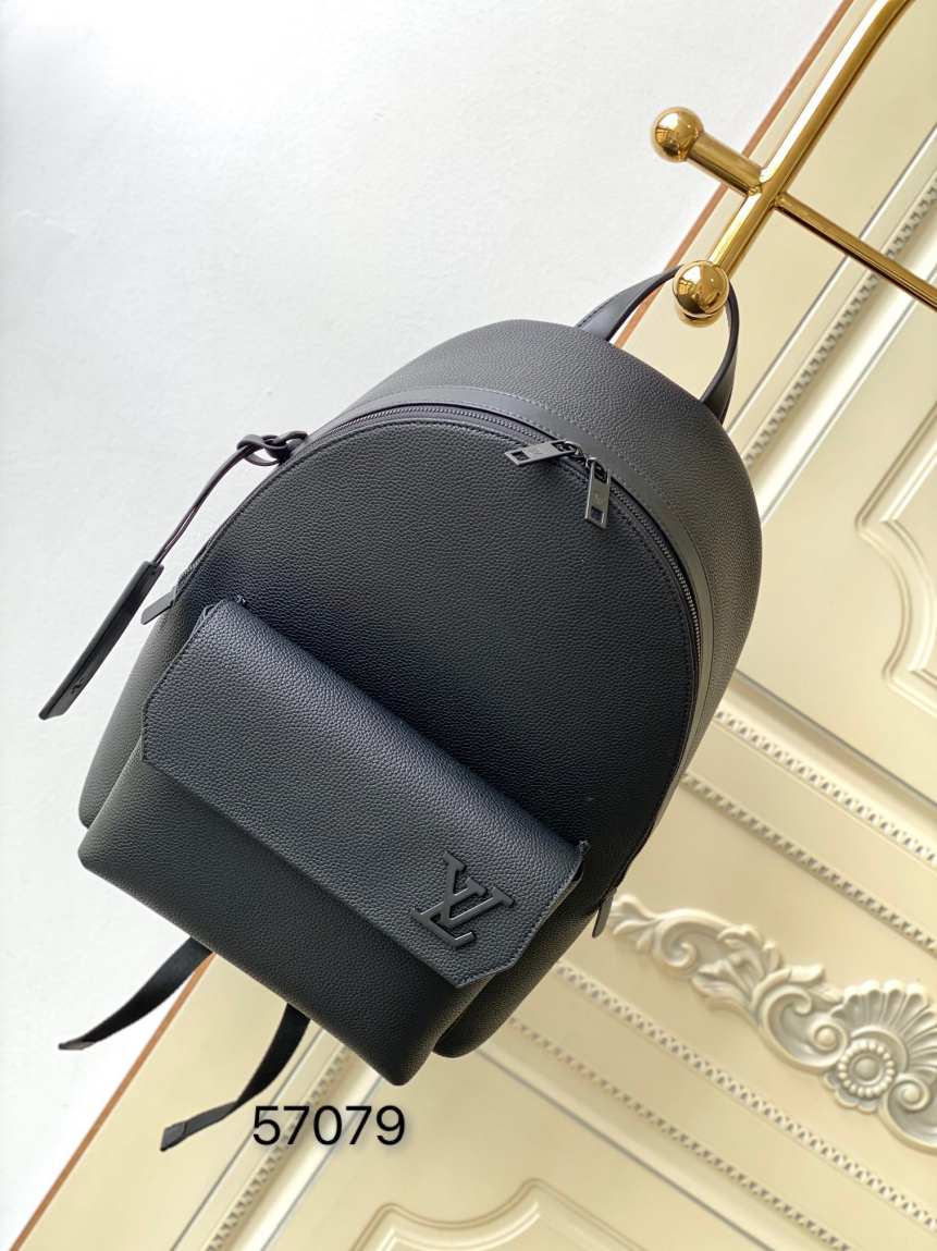 L\V MENS BAG