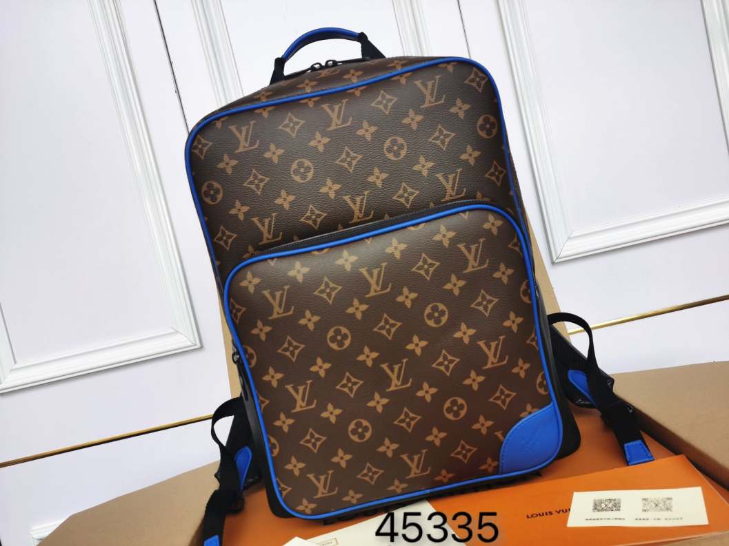 220706 new MENS BAG L\V
