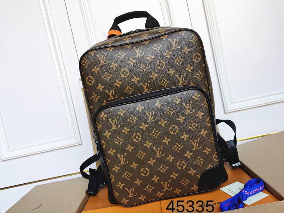 220706 new MENS BAG L\V