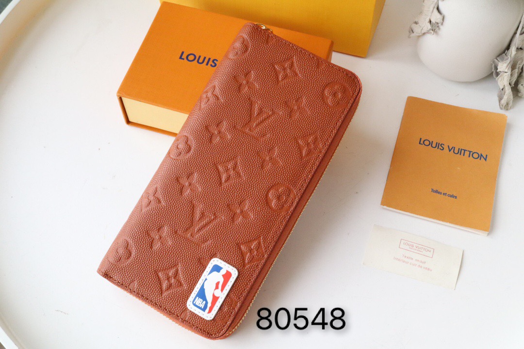 220706 NEW WALLET L\V