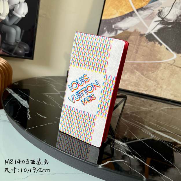 220706 NEW WALLET L\V