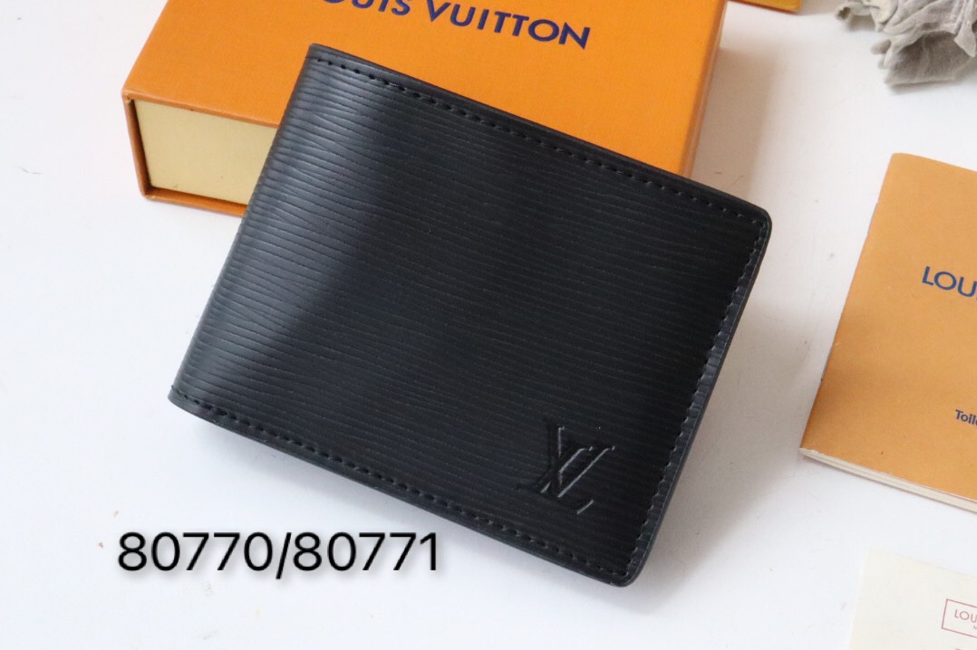 L\V mens wallet 220716