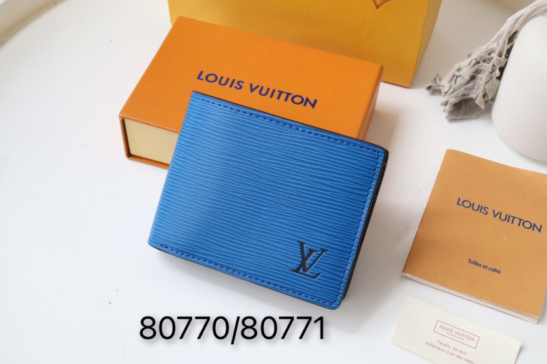 L\V mens wallet 220716