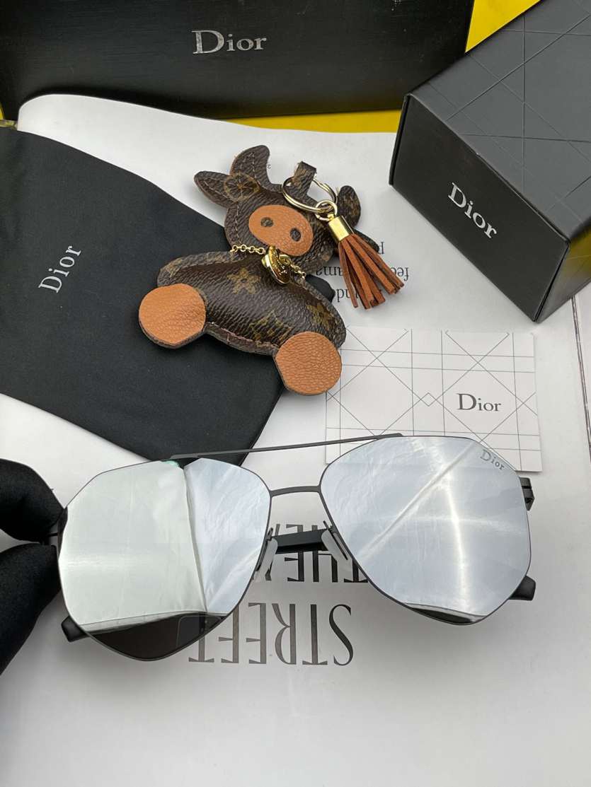 D10R SUNGLASSES