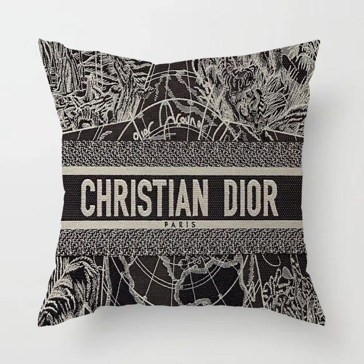 D10R PILLOW