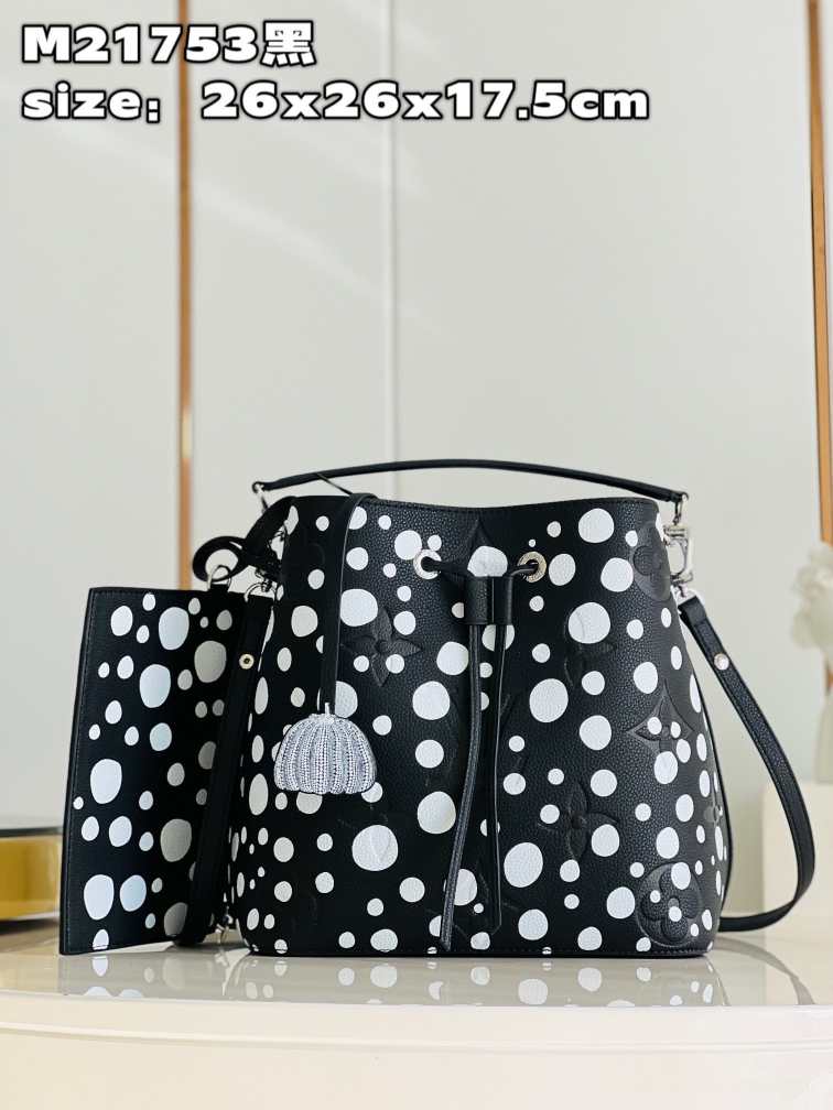 L\V x YK WOMENS BAG 230123