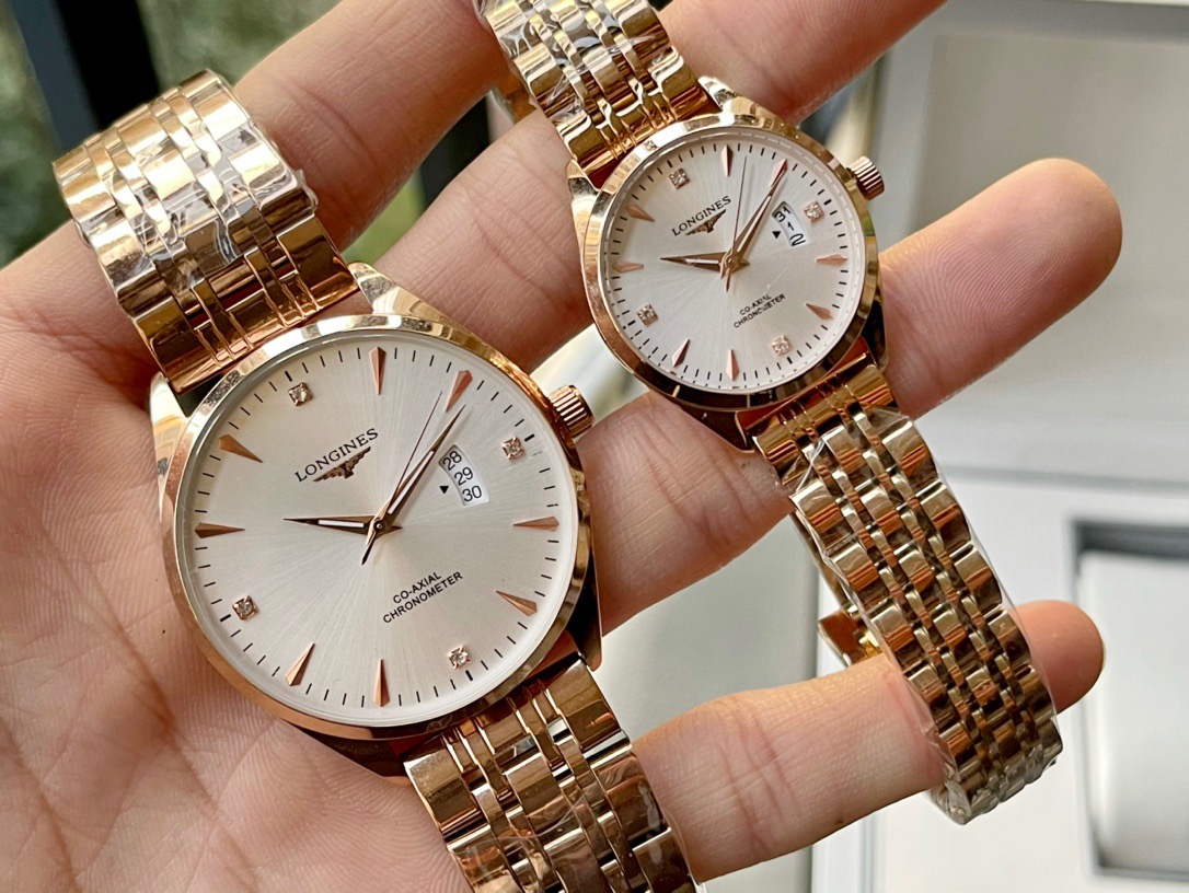 NEW WOMENS WATCH 230123