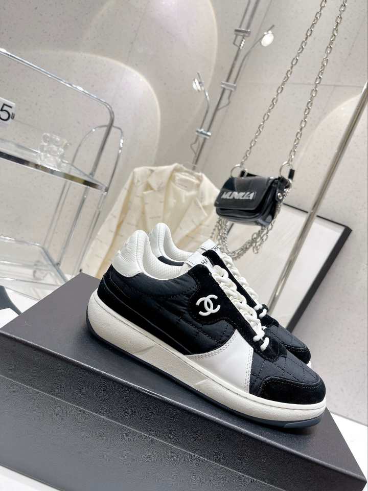 CH@NEL WOMENS SNEAKERS