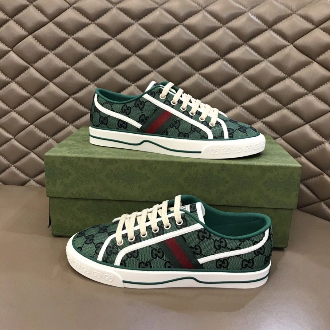 GUCCl SHOES 230219
