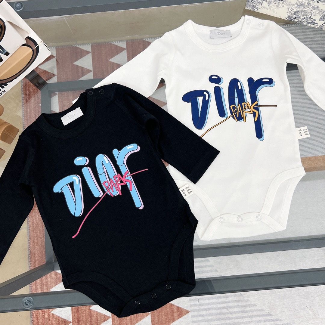 DlOR BABYS CLOTHING