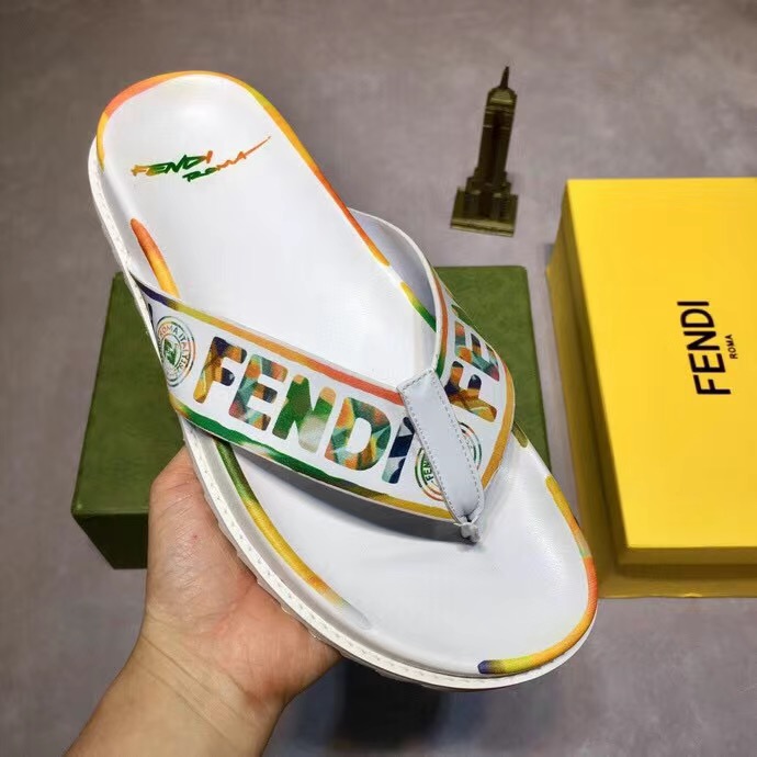 FENDl slippers 230315