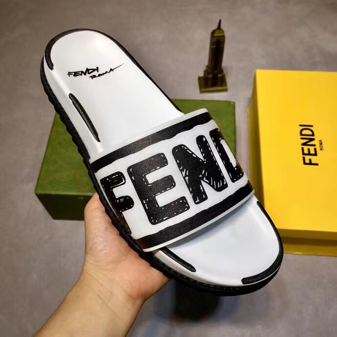 FENDl slippers 230315