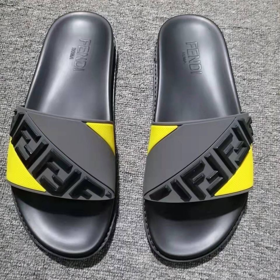 FENDl slippers 230315