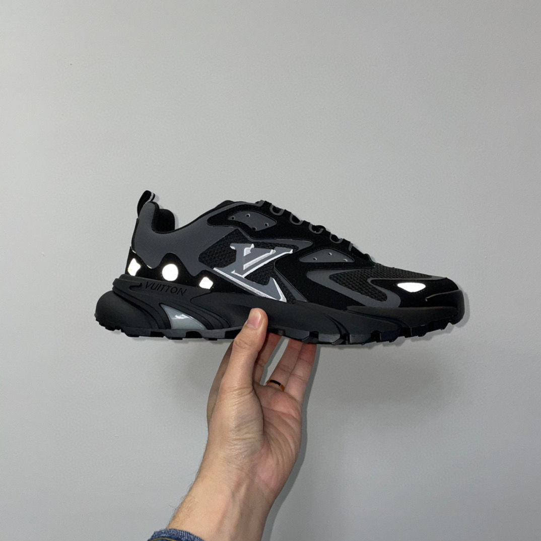 L\V MENS SHOES