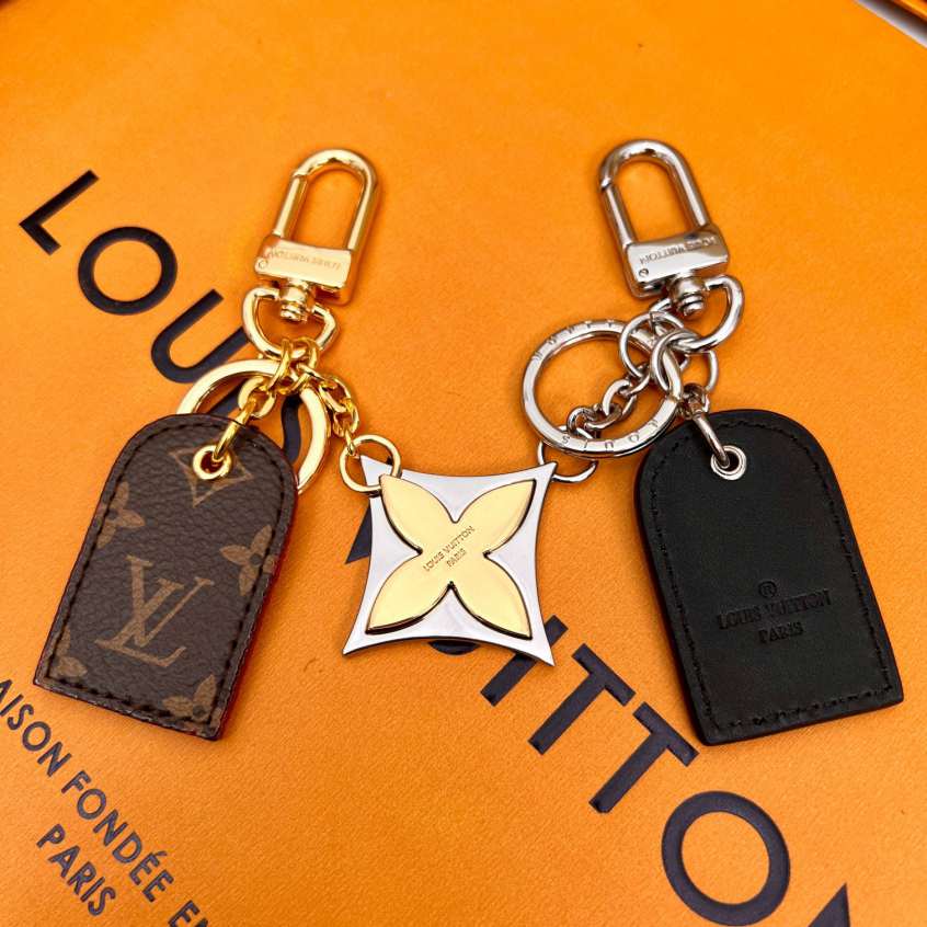 L\V KEYCHAIN