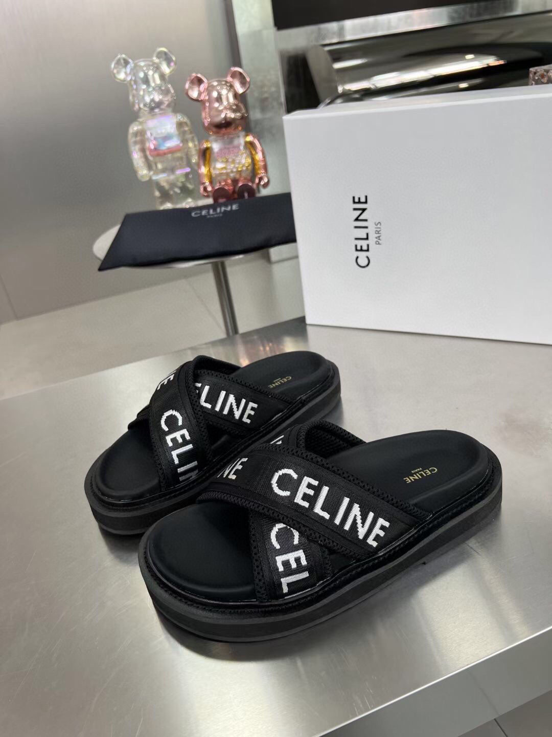 ceIine slippers