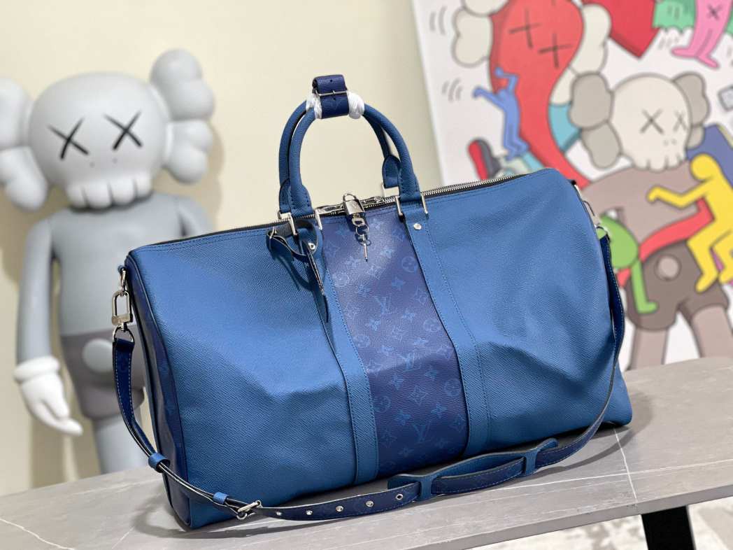 L\V KEEPALL BAG