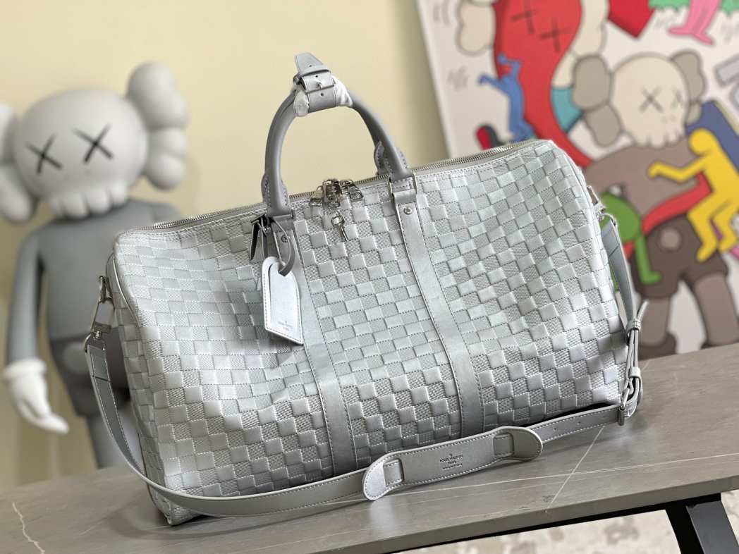 L\V KEEPALL BAG