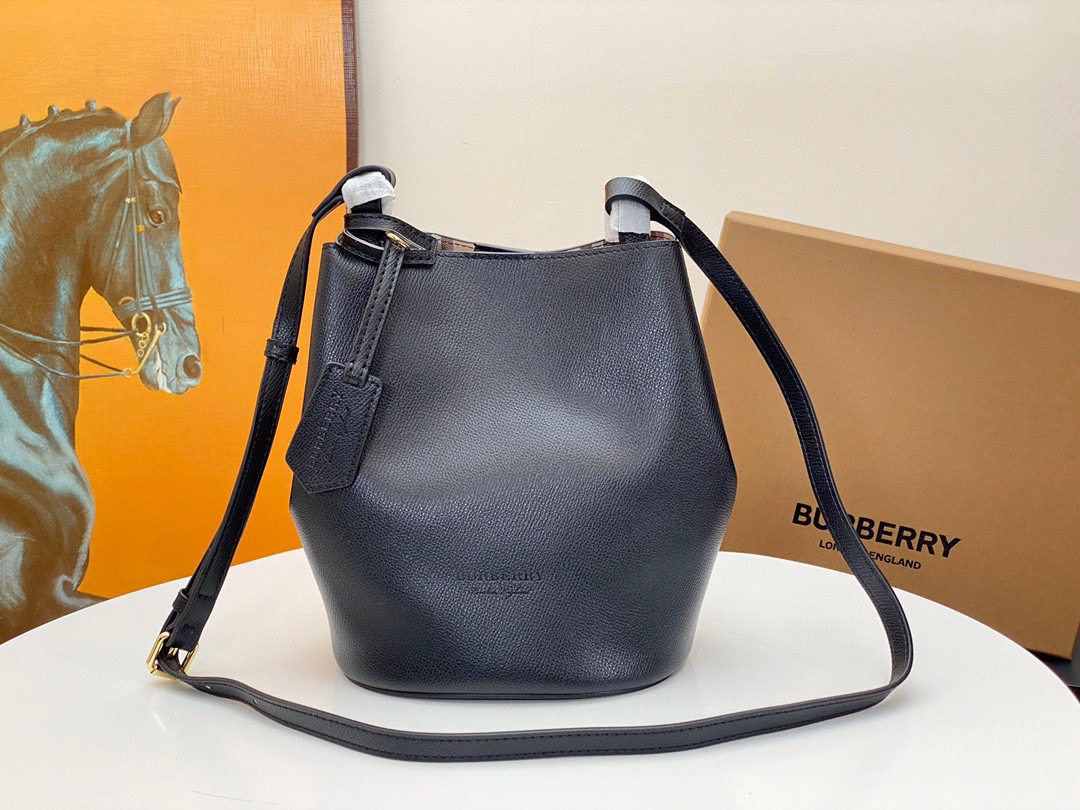 bur-berry NEW BAG 230608