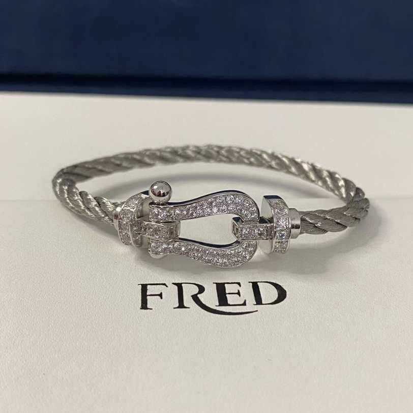 f-red bracelet