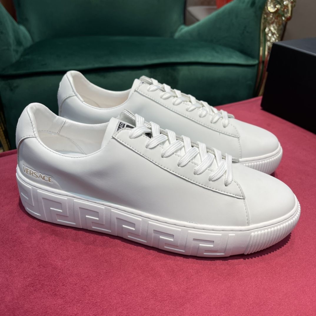 vers@ce sneakers