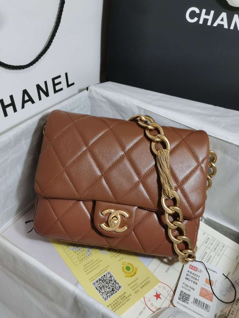 CH@NEL NEW HANDBAG