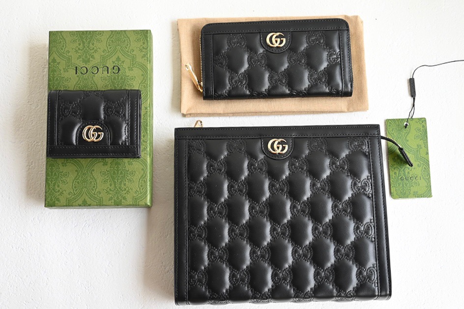 GUCCl wallet new 230722