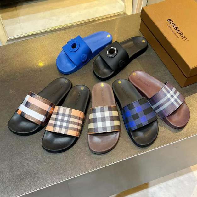 bur-berry slippers 230722