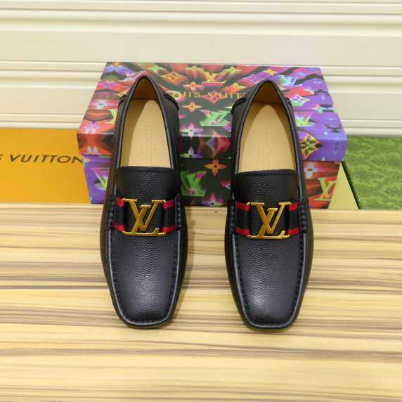 L\V SHOES 231204