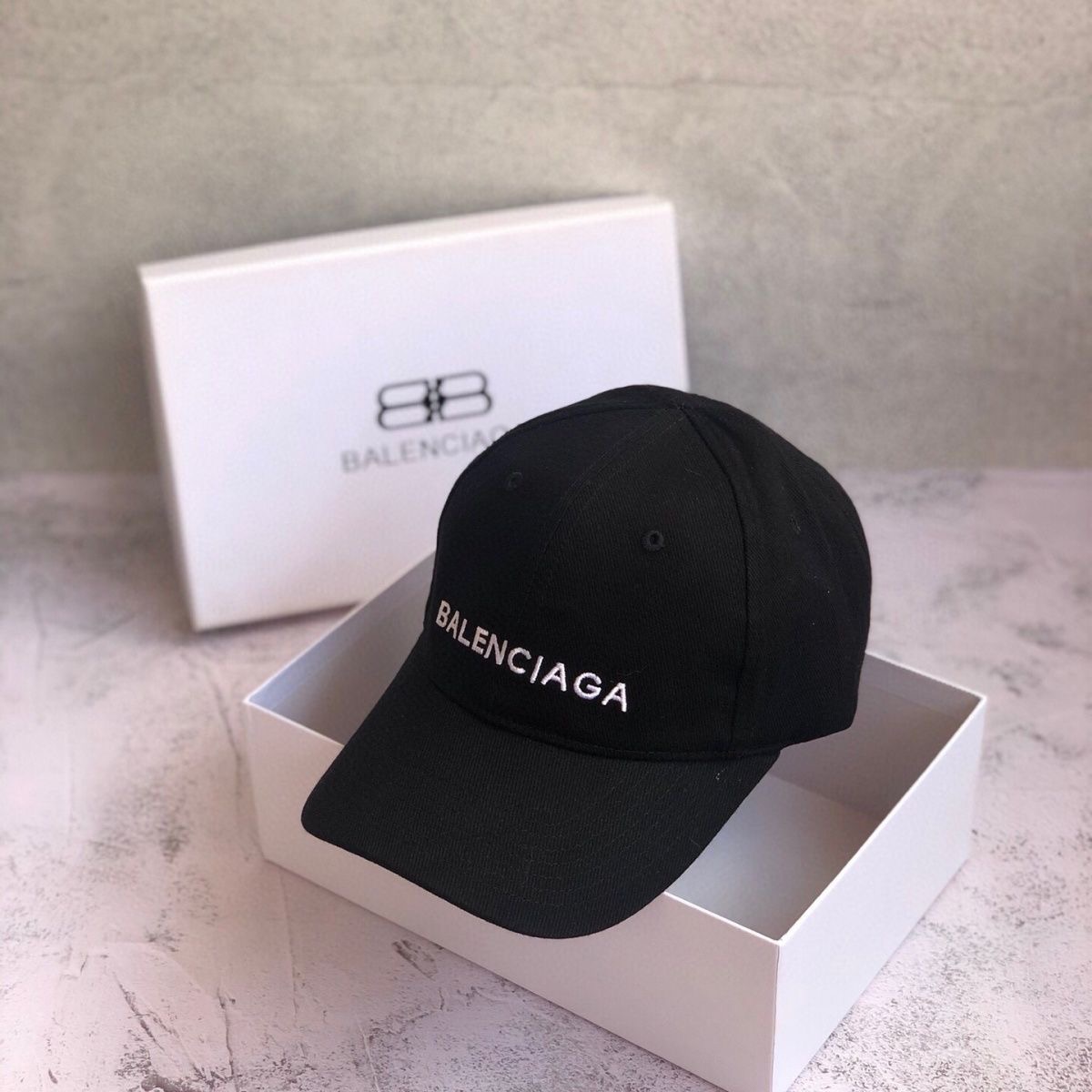 brand cap 231204