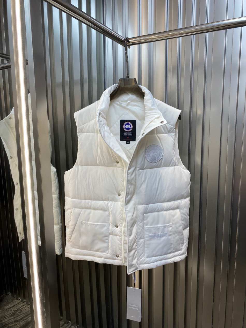 CAN GOOSE VEST 231204