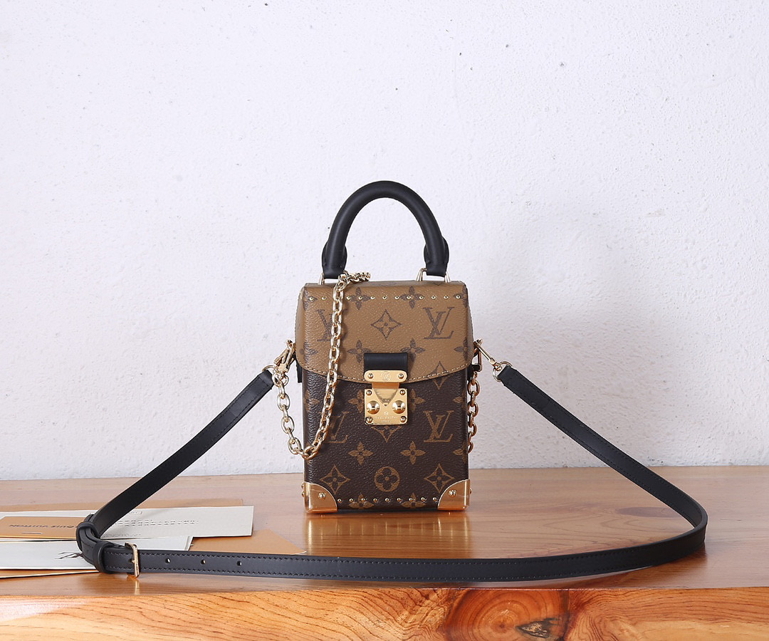 L\V NEW WOMENS HANDBAG 240123