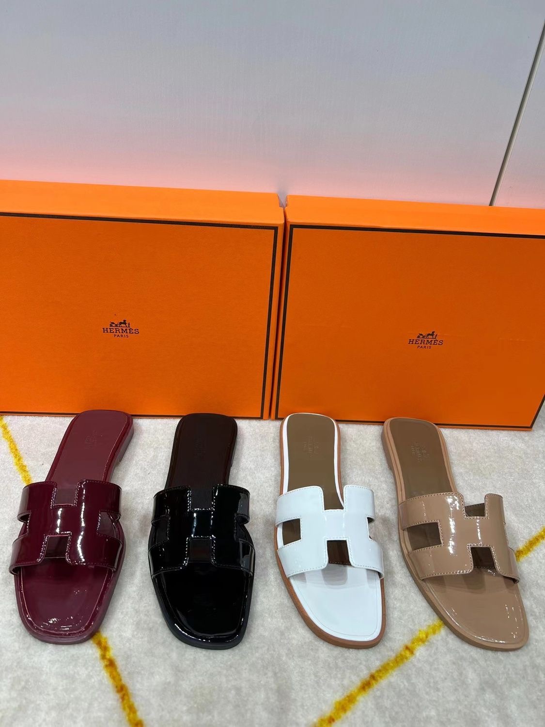 HERMEZ slippers 240223