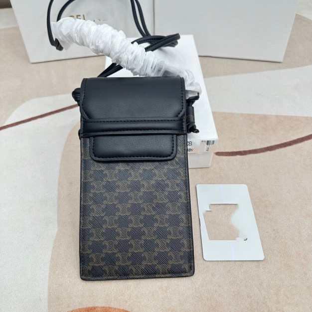 SMALL PHONE POUCH 240223
