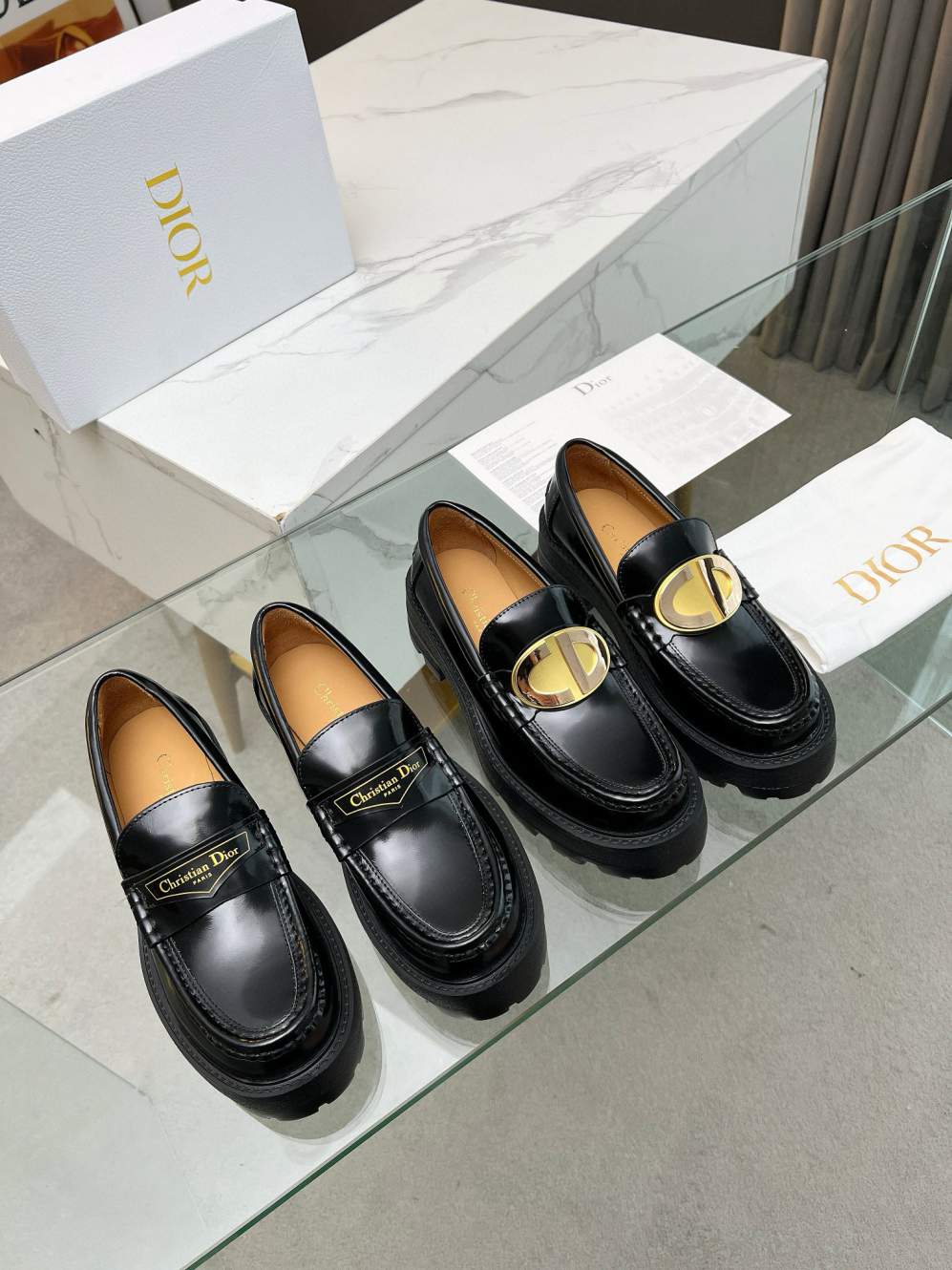D BRAND NEW WOMENS SHOES  240302