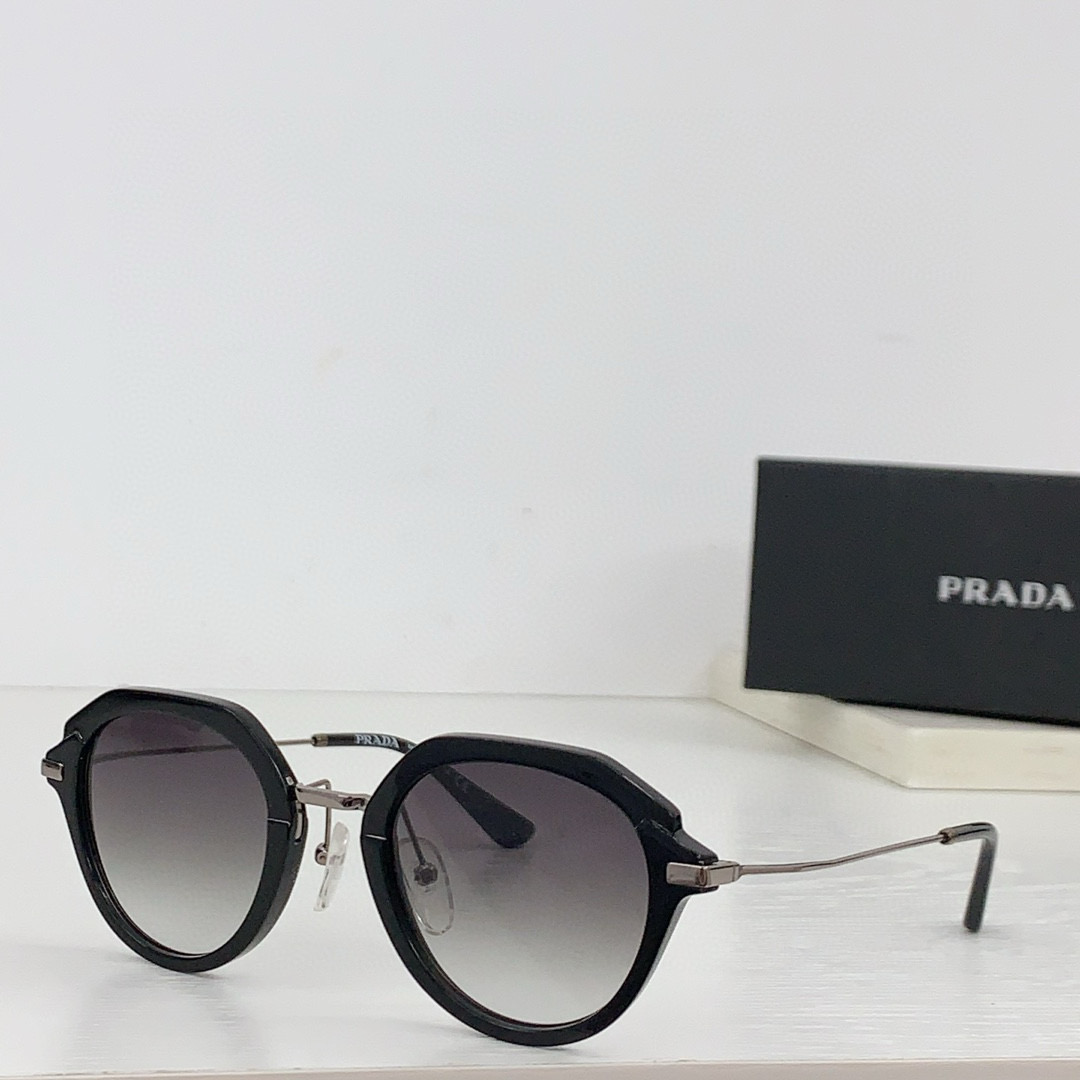 BRAND NEW MENS SUNGLASSES 240302